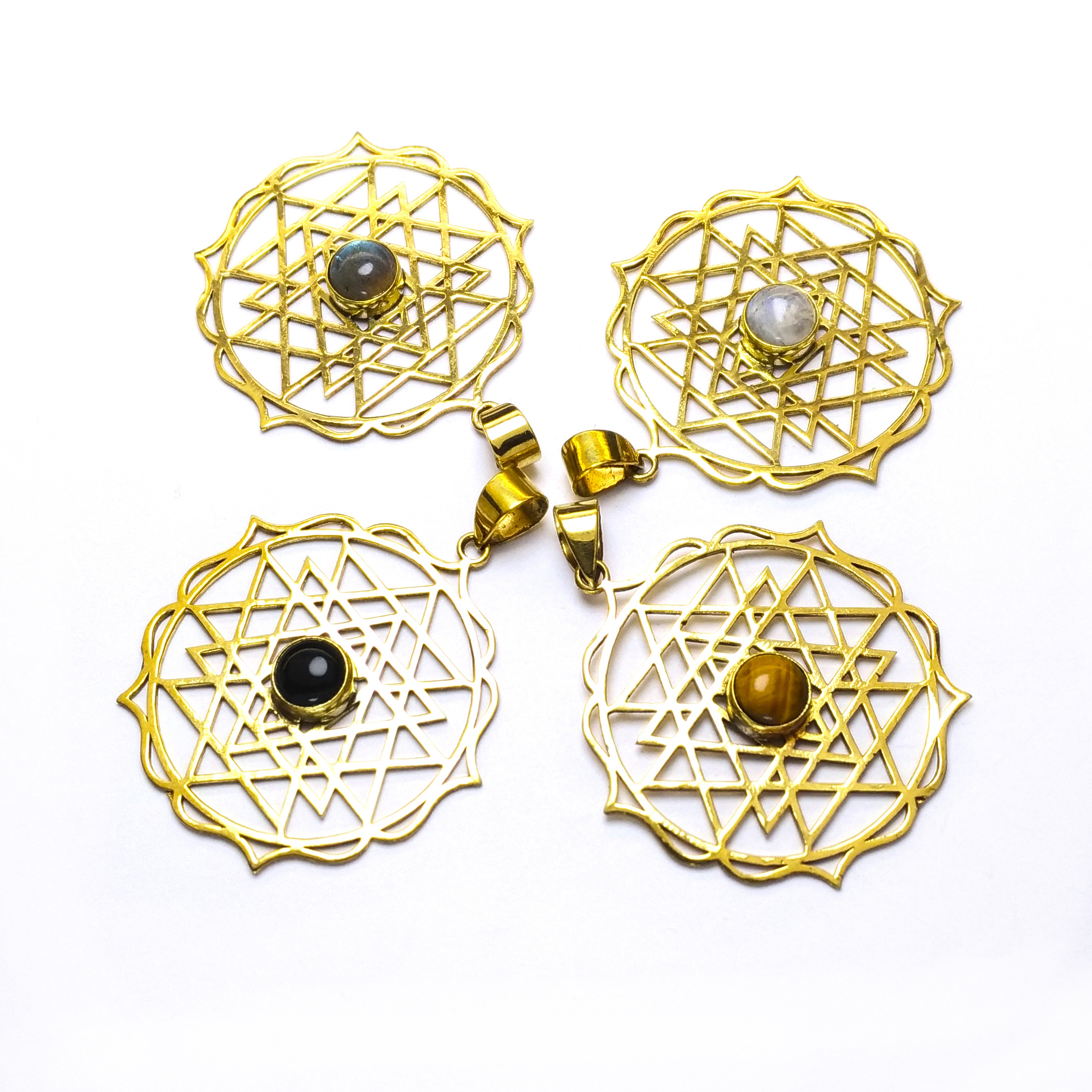 Colar Sri Yantra Ónix Preta - Image 2