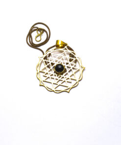 Colar Sri Yantra Ónix Preta