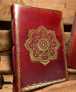 Caderno Bordeaux Mandala Dourada